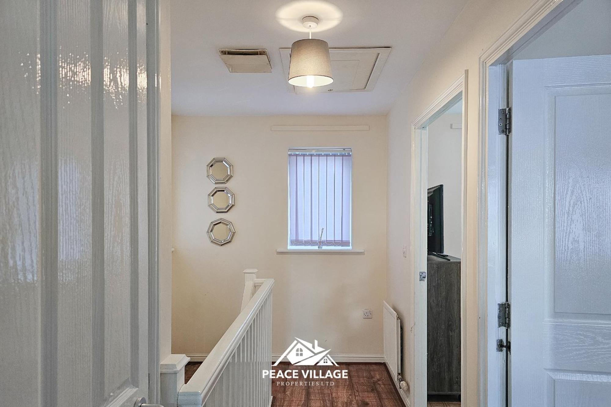 Ashton Co-Living - Private Room Self-Cater Manchester Exterior photo