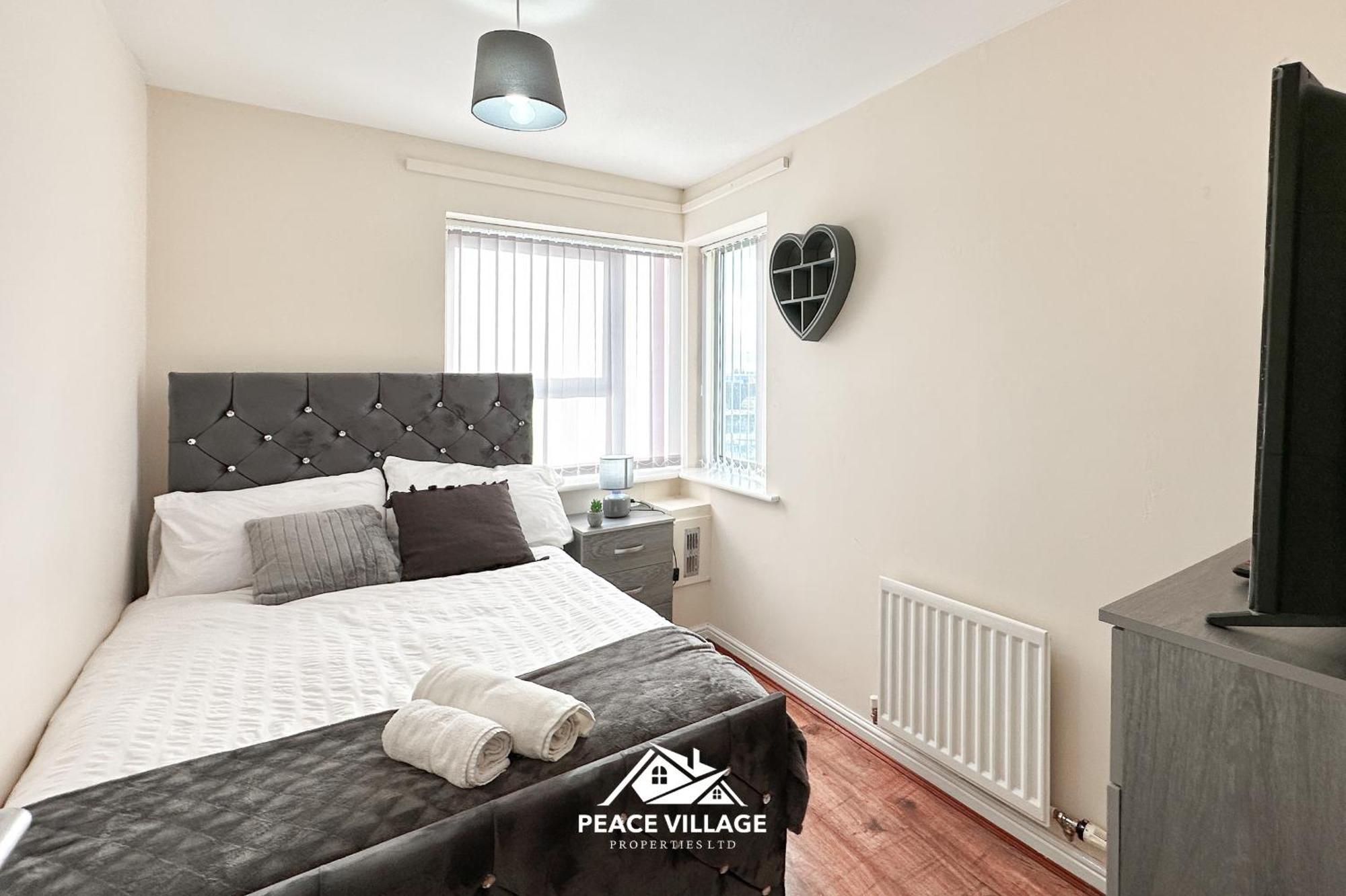 Ashton Co-Living - Private Room Self-Cater Manchester Exterior photo