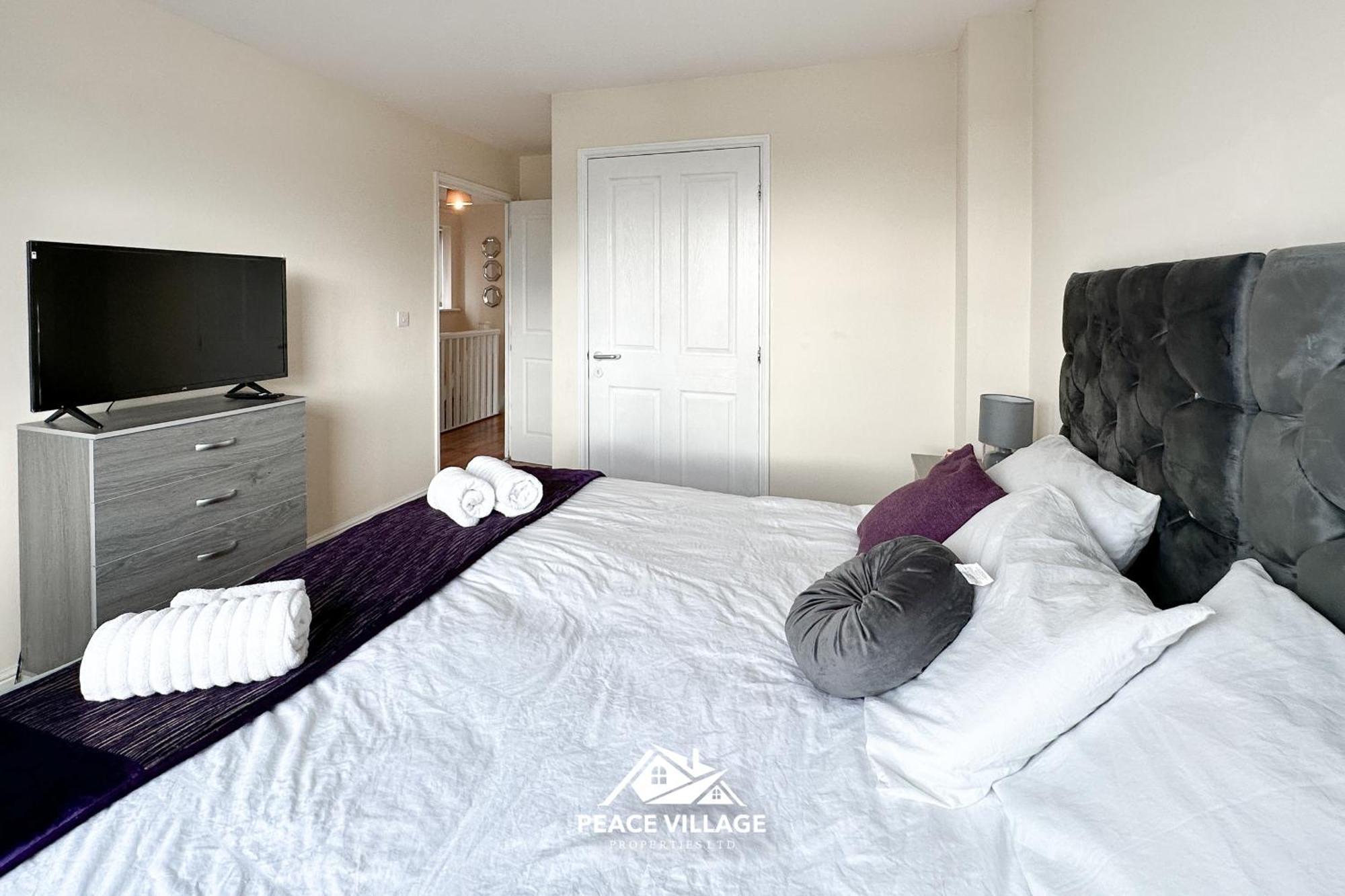 Ashton Co-Living - Private Room Self-Cater Manchester Exterior photo
